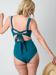 Hana Bottoms